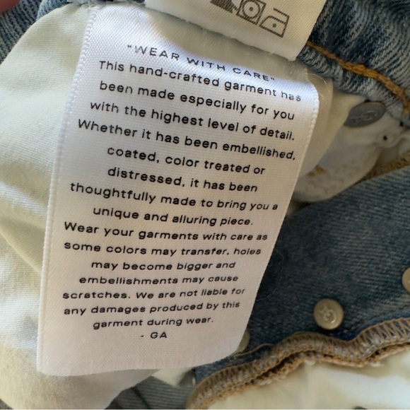 NWT Good American Bombshell Denim Jean Shorts 27 - Picture 10 of 10